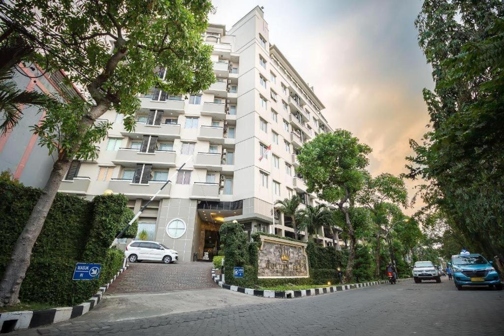 Hotel Golden Sky Pluit
