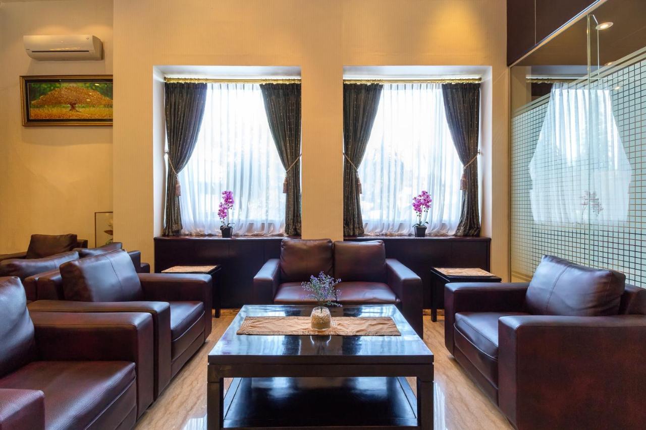Golden Sky Pluit Hotel Jakarta